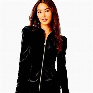 Lilly Pulitzer evanna velour zip up black size large, new with tags
